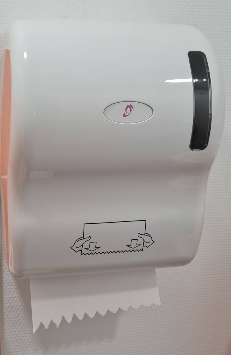 Mis à disposition gratuite de distributeurs de d'essuie--mains dans les entreprises à Strasbourg dans le Bas-Rhin